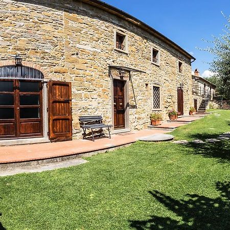 Agriturismo Borgo Tra Gli Olivi Castiglion Fiorentino Bagian luar foto