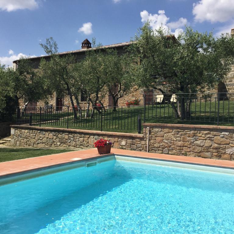 Agriturismo Borgo Tra Gli Olivi Castiglion Fiorentino Bagian luar foto