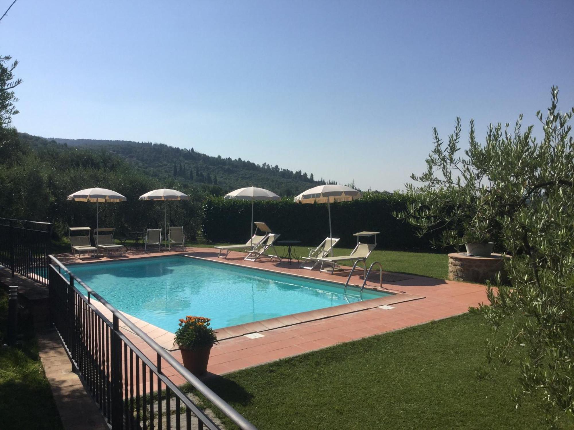 Agriturismo Borgo Tra Gli Olivi Castiglion Fiorentino Bagian luar foto
