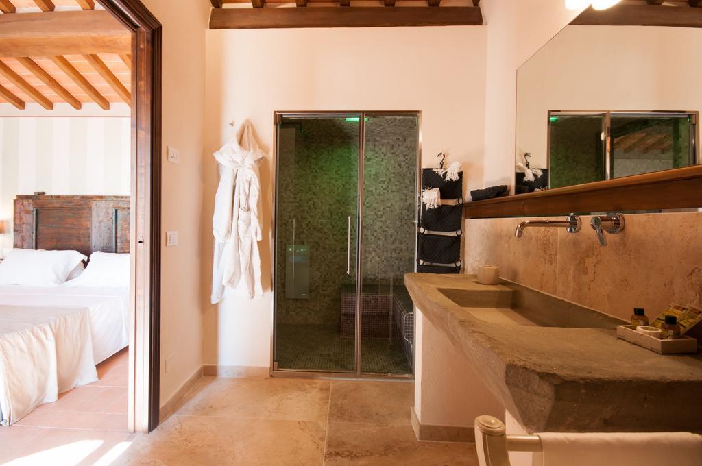 Agriturismo Borgo Tra Gli Olivi Castiglion Fiorentino Bagian luar foto