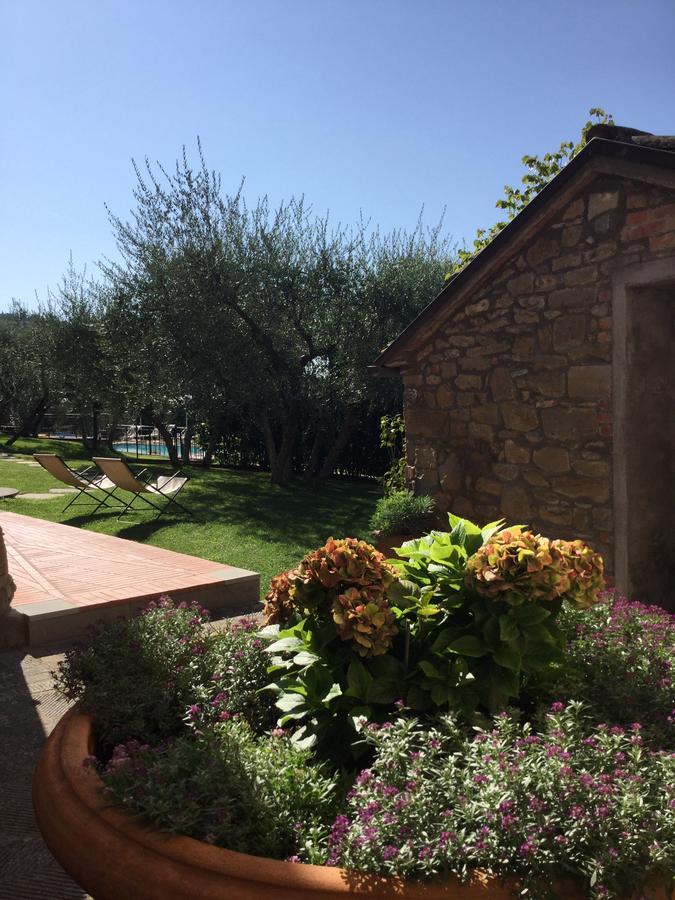 Agriturismo Borgo Tra Gli Olivi Castiglion Fiorentino Bagian luar foto
