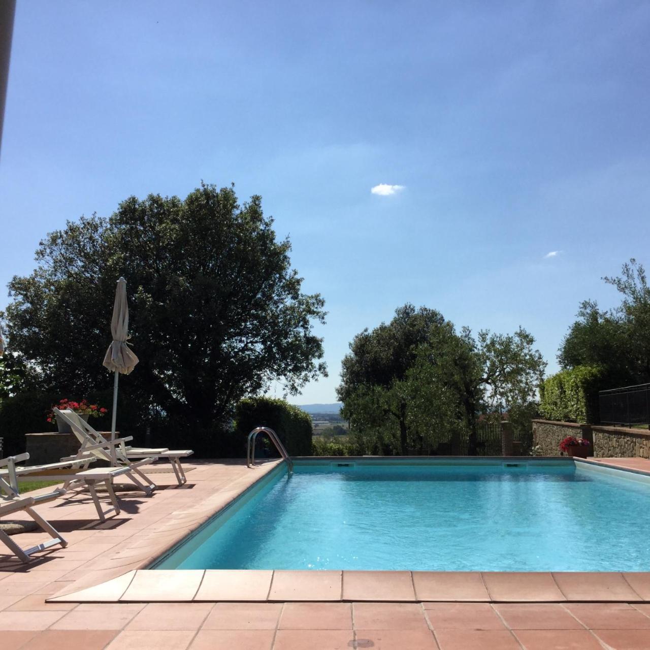 Agriturismo Borgo Tra Gli Olivi Castiglion Fiorentino Bagian luar foto