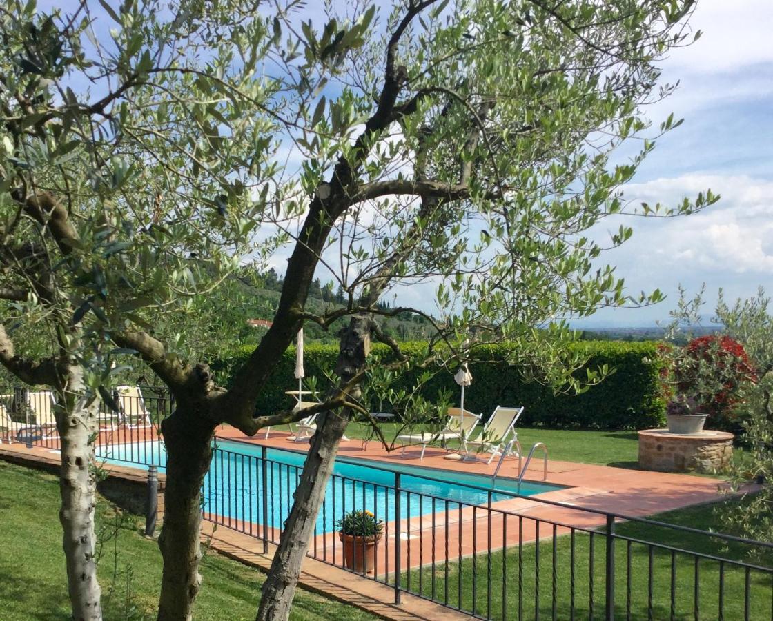 Agriturismo Borgo Tra Gli Olivi Castiglion Fiorentino Bagian luar foto